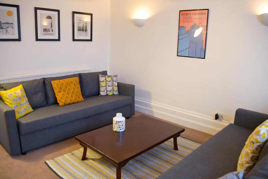 Queens Apartment Уърдинг Екстериор снимка